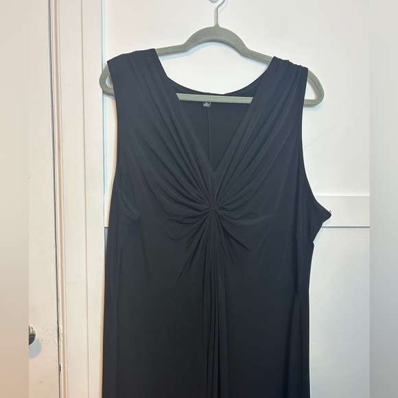 Notations Plus Size Black Twist Stretch Maxi Dress - Picture 3 of 4